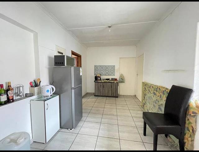 1 BEDROOM PROPERTY TO RENT IN BISLEY